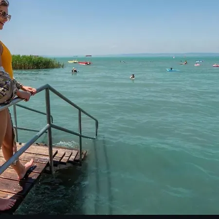 Balaton Golden Дом отдыха *